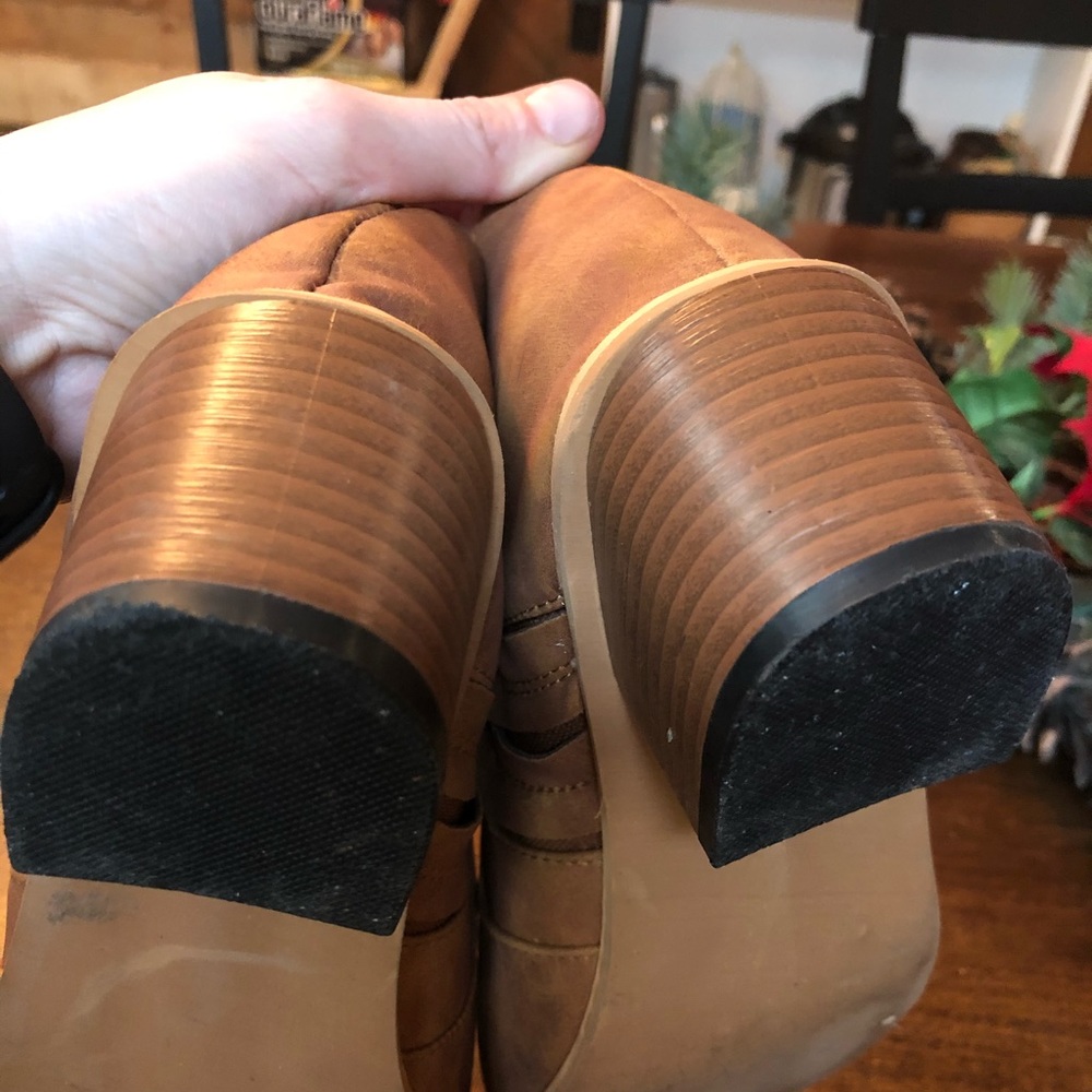 Leather booties - Picture 6 of 6